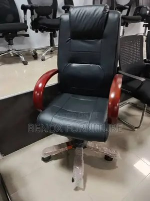 Office Swivel Leather Executive Chair