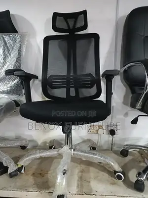 Office Swivel Mash Chair