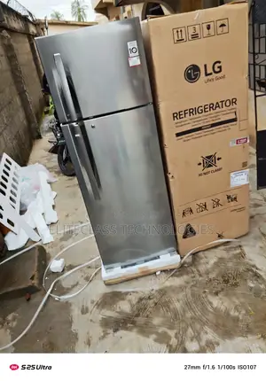Icevault Lg 308 Liters Double Door Refrigerator(Ref322rlbn)
