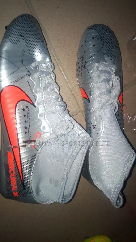 Nike Size 45 Ankle Length Boot