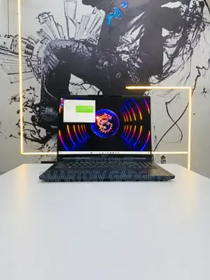 Laptop MSI Stealth 16 Studio A13VG 32GB Intel Core i7 SSD 1T