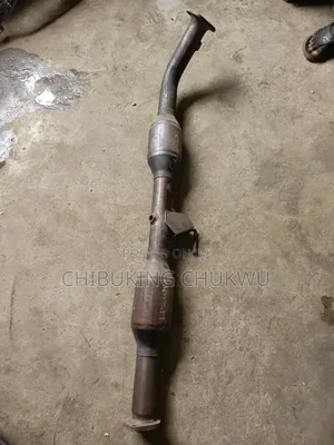 Toyota Hilux 2007-2022 Complete Catalytic Converter Exhaust Pot.