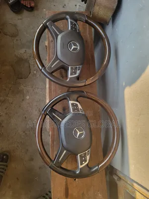 Mercedes-Benz Ml350 W166 Steering Wheels