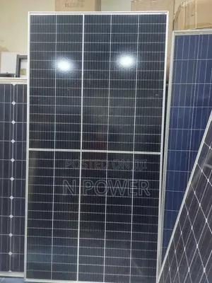 Canadian Mono Solar Panels 650w 144cell Halfcut 9fit Length