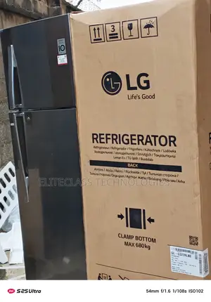 Freshstreamlg 308 Liters Double Door Refrigerator(Ref322rlbn)