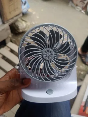 Heng Wong Portable Mini Charge Fan