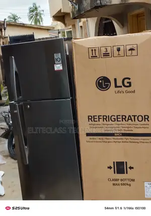 Chill in Style Lg 308 Liters Double Door Refrigerator(Ref322rlbn)