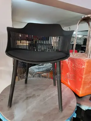 Modern Plastic Arm Chair