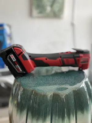 Milwaukee Fueltm Oscillating Multi-Tool