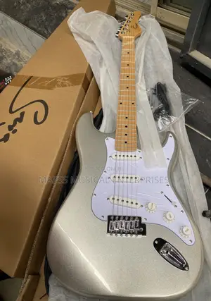 Smiger Lg-2 Stratocaster Electric Guitar in the Chrome Glow Finish.
