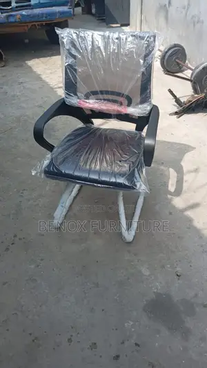 Mesh Visitor Chair