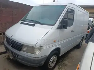 Mercedes-Benz Sprinter 2003 White