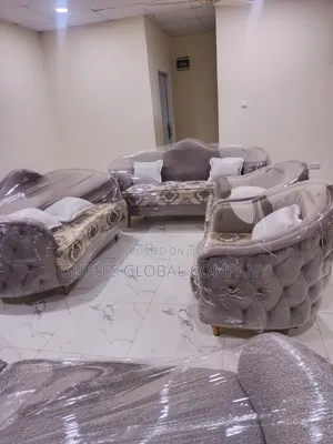 Luxury Semi Royal Unique Chairset