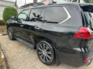 Lexus LX 570 AWD 2019 Black