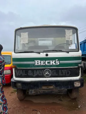 Mercedes Benz 809 Cap and Chassis Rigid Truck - Foreign Use
