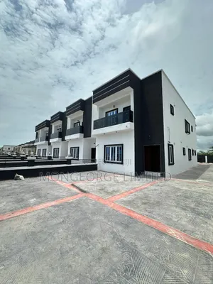4bdrm Townhouse/Terrace in Ibeju for sale