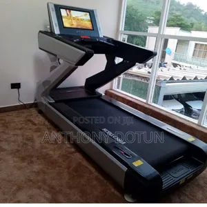 Pro Tech 9hp Commercial Treadmill