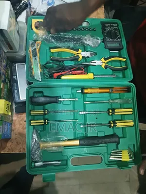 31-Piece Tool Set