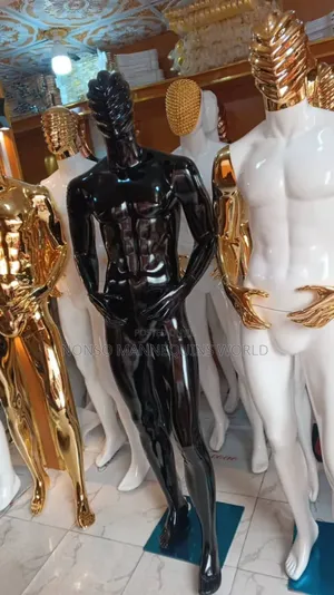 Glossy Black Spider Head Male Mannequin