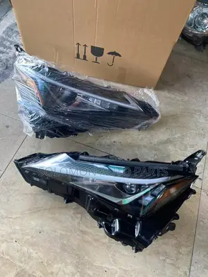 Headlamp Ux 200h Ux250h Ux350 2019-2020 Set
