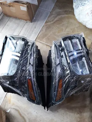 Headlamp for Hyundai Santafe 2021.