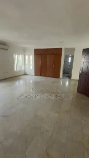 6bdrm Mansion in Maitama for rent