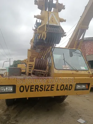 Grove Motor Crane 80 Tone Tokunbo