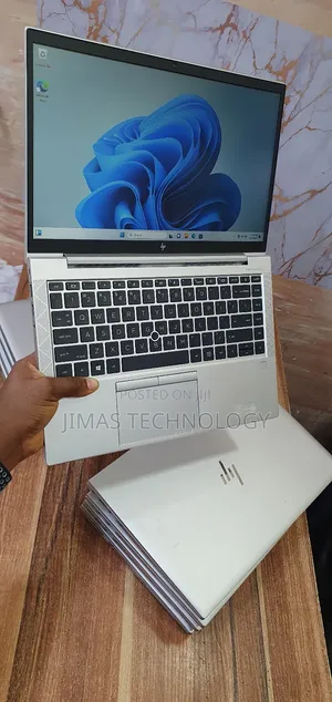 Laptop HP EliteBook 845 G8 16GB AMD Ryzen 5 SSD 256GB
