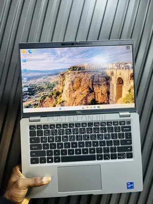 Laptop Dell Latitude 5420 16GB Intel Core i7 SSD 512GB