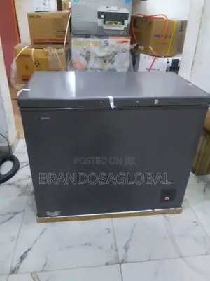 Hisense 250l Freezer – Lock and Key Feature