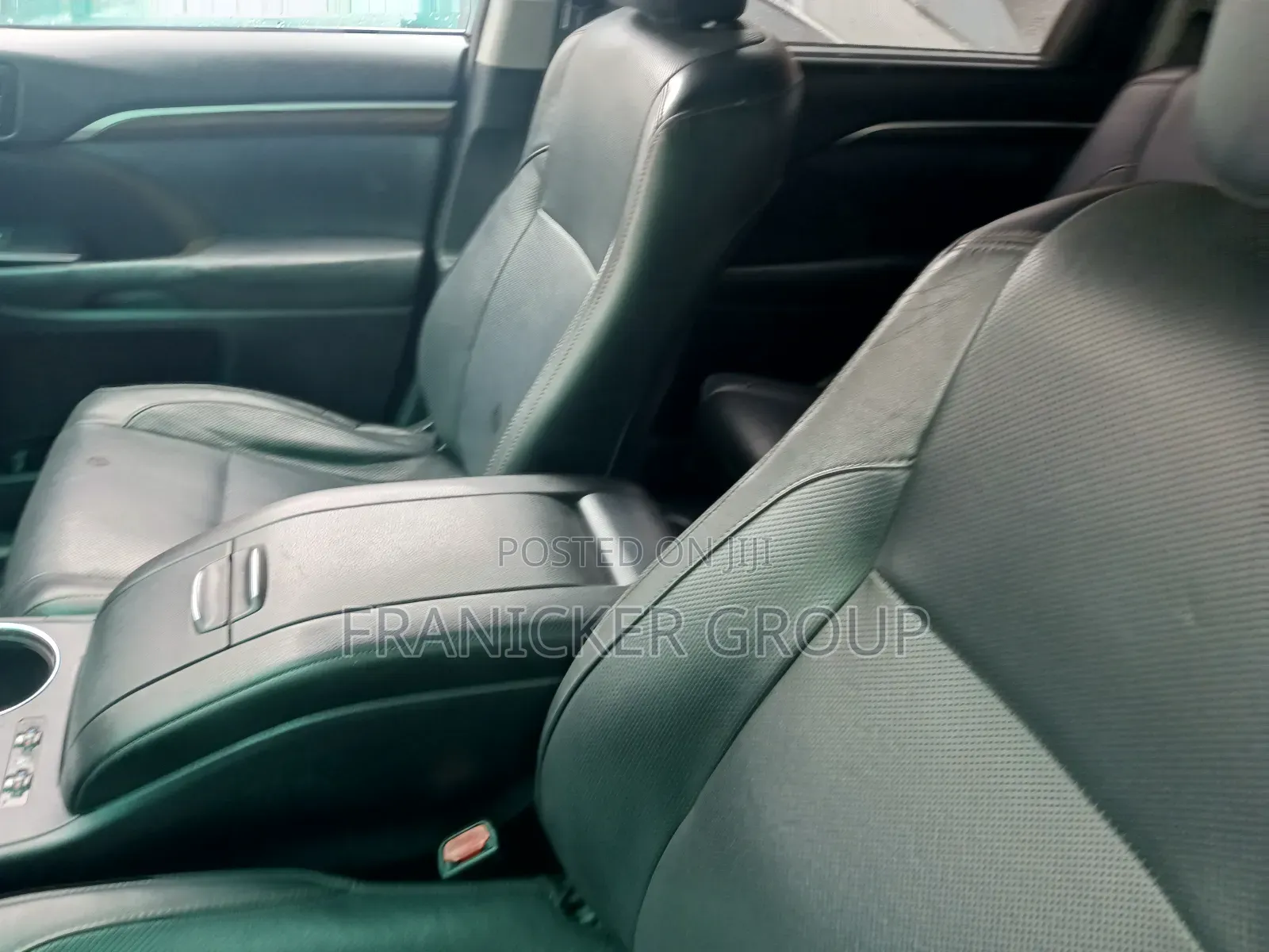 Toyota Highlander 2015 Brown