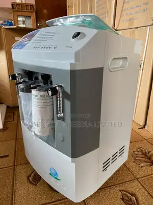 Oxygen Concentrator – Double Humidifier