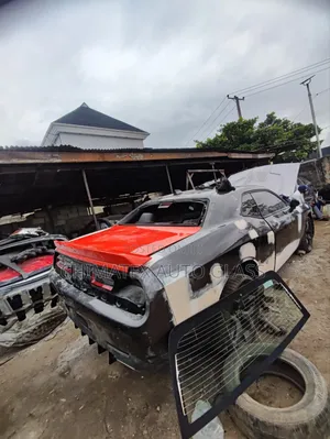 Dodge Challenger 2018 Back Glass Available
