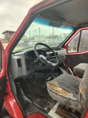 Ford Transit 2004 Red