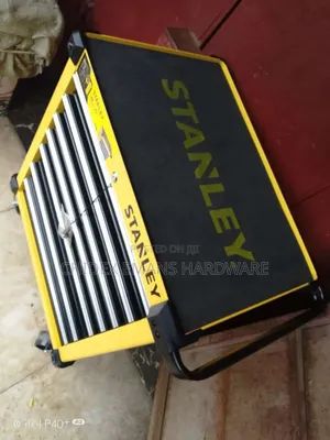 Stanley 7-Drawer Roller Cabinet Tool Box