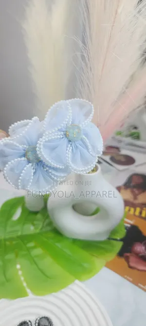 Flowery Lightweight Earrings