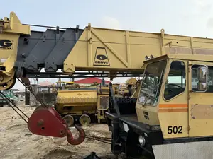 Grove Crane