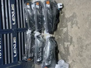 Headlamp 4runner 2015 and 2018 Vip