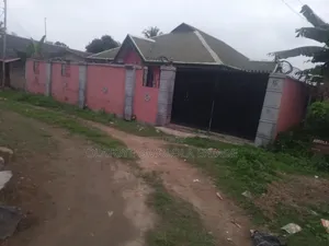 2bdrm Block of Flats in Adegbayi Ibadan, Egbeda for sale