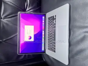 Laptop Apple MacBook Pro 2015 16GB Intel Core I7 SSD 256GB