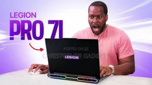 Laptop Lenovo Legion 7 64GB Intel Core Ultra 9 SSD 1T