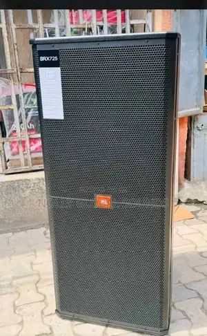 JBL SRX 725 Professional 2in1 Speakers. ( Pair Double 15 Inches Box )