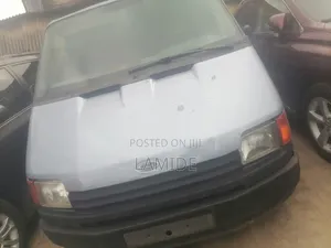 Ford Transit 2000 Blue