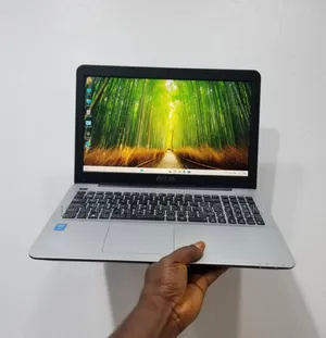 Laptop Asus X555LA 8GB Intel Core I5 HDD 500GB