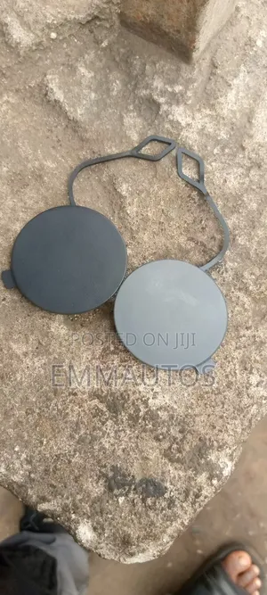 Tow Eye Cover Porsche Cayenne 2013