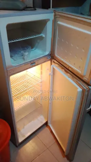 Fridge in a Good Condition Working Perfectly