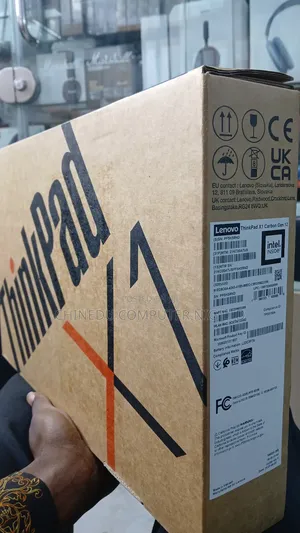 New Laptop Lenovo ThinkPad X1 Carbon 32GB Intel Core Ultra 7 SSD 512GB
