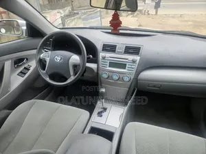 Toyota Camry LE 4dr Sedan (2.4L 4cyl 5A) 2008 Silver