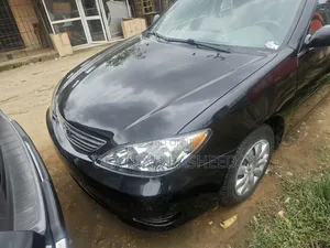 Toyota Camry LE 4dr Sedan (2.4L 4cyl 5A) 2005 Black
