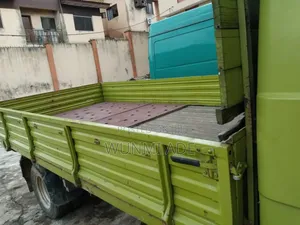 Volkswagen LT 1987 Green
